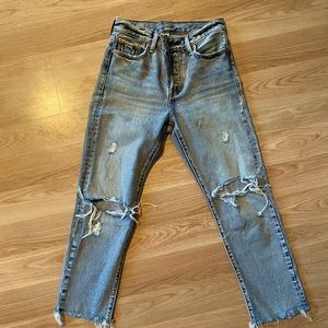 Size 25 wedgie Levi’s